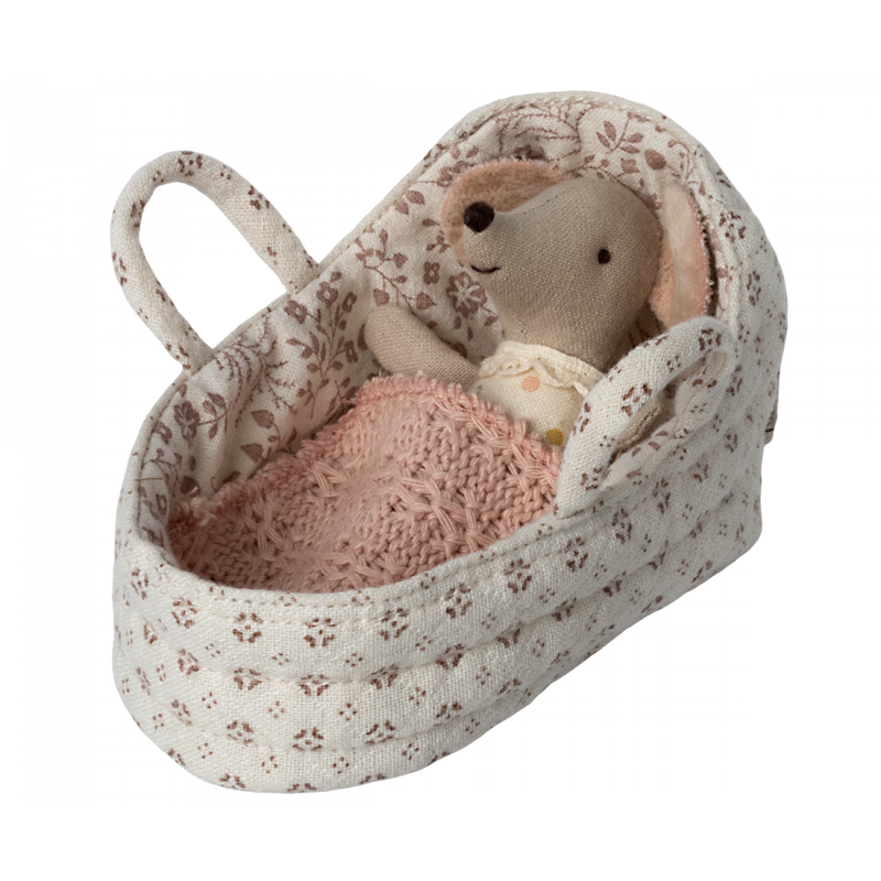 Maileg Carrycot Baby Mouse - Happy Monkey Shop