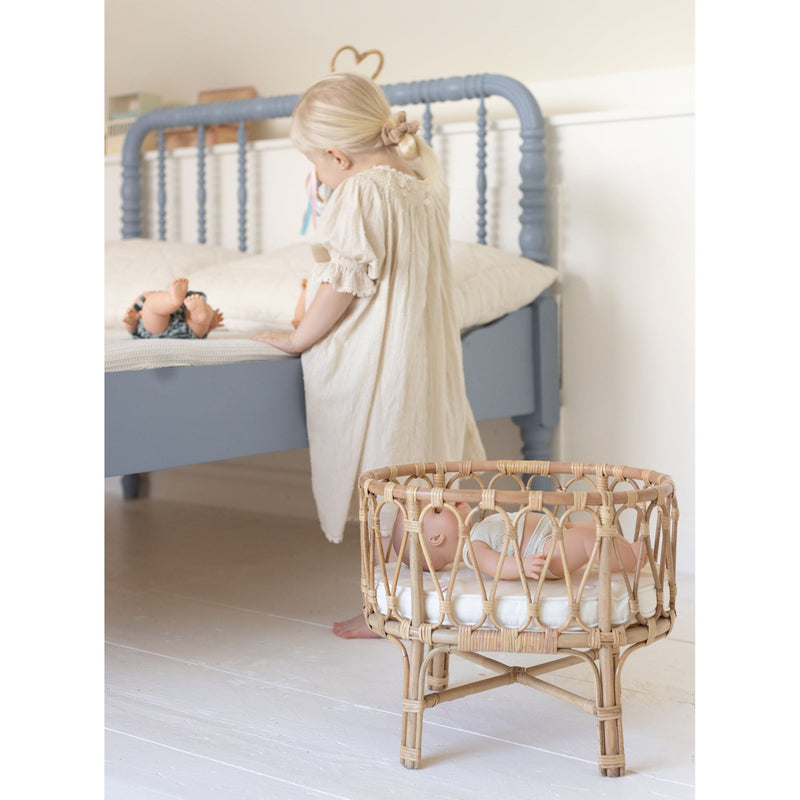 Poppie Doll  Crib Classic Collection