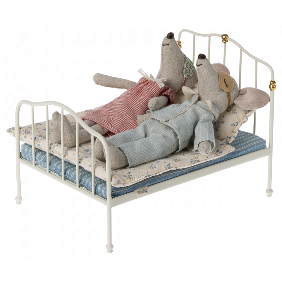 Maileg Bed, Mouse - Off White - Happy Monkey Shop